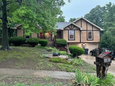 1803 SW Mic O Say Dr, Blue Springs, MO, 64015