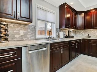 1451 Kavanaugh Dr, East Palo Alto, CA 94303