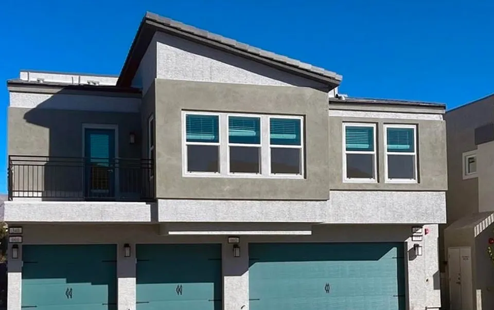 295 Grunt Ave #2
