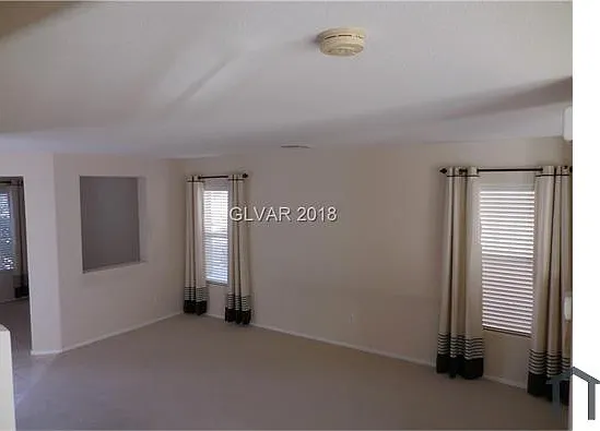 4738 Golden Shimmer Ave — Photo 14