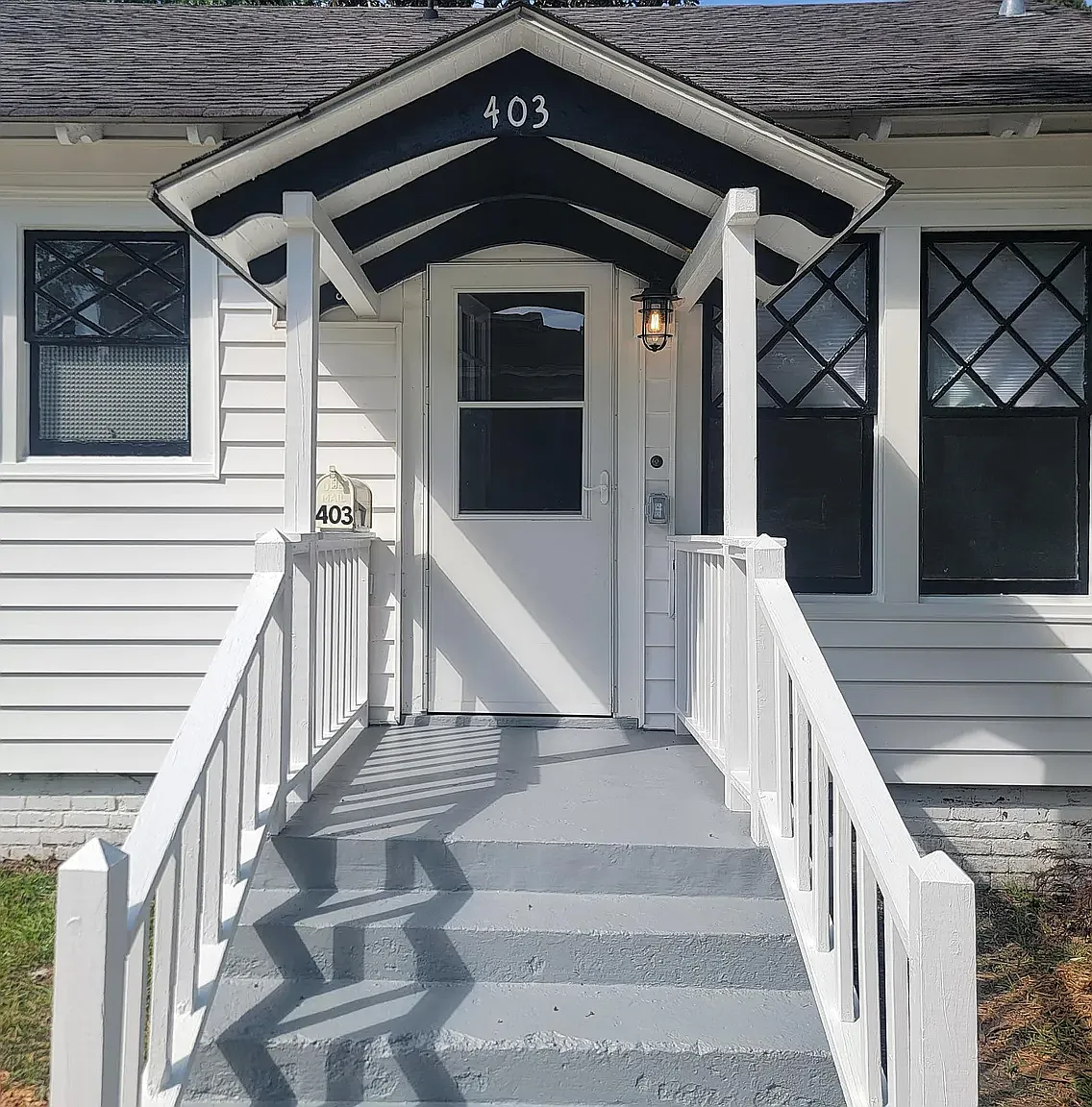 1 bed, 1.5 bath, $1,250 — Photo 1