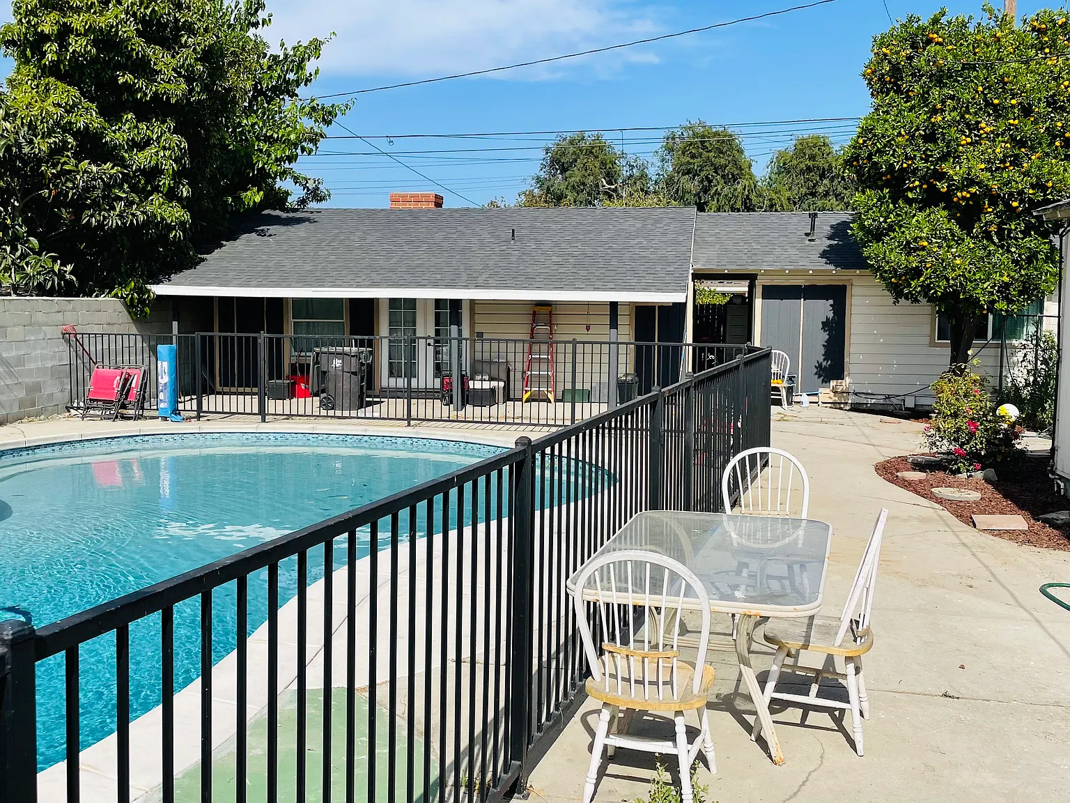 2830 Delta Ave — Photo 3