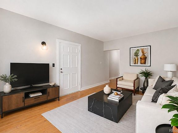 3rd image of 1214 N Pearl St APT 1