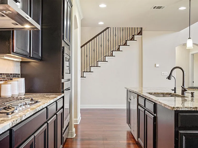 8417 Evelina Trl — Photo 15