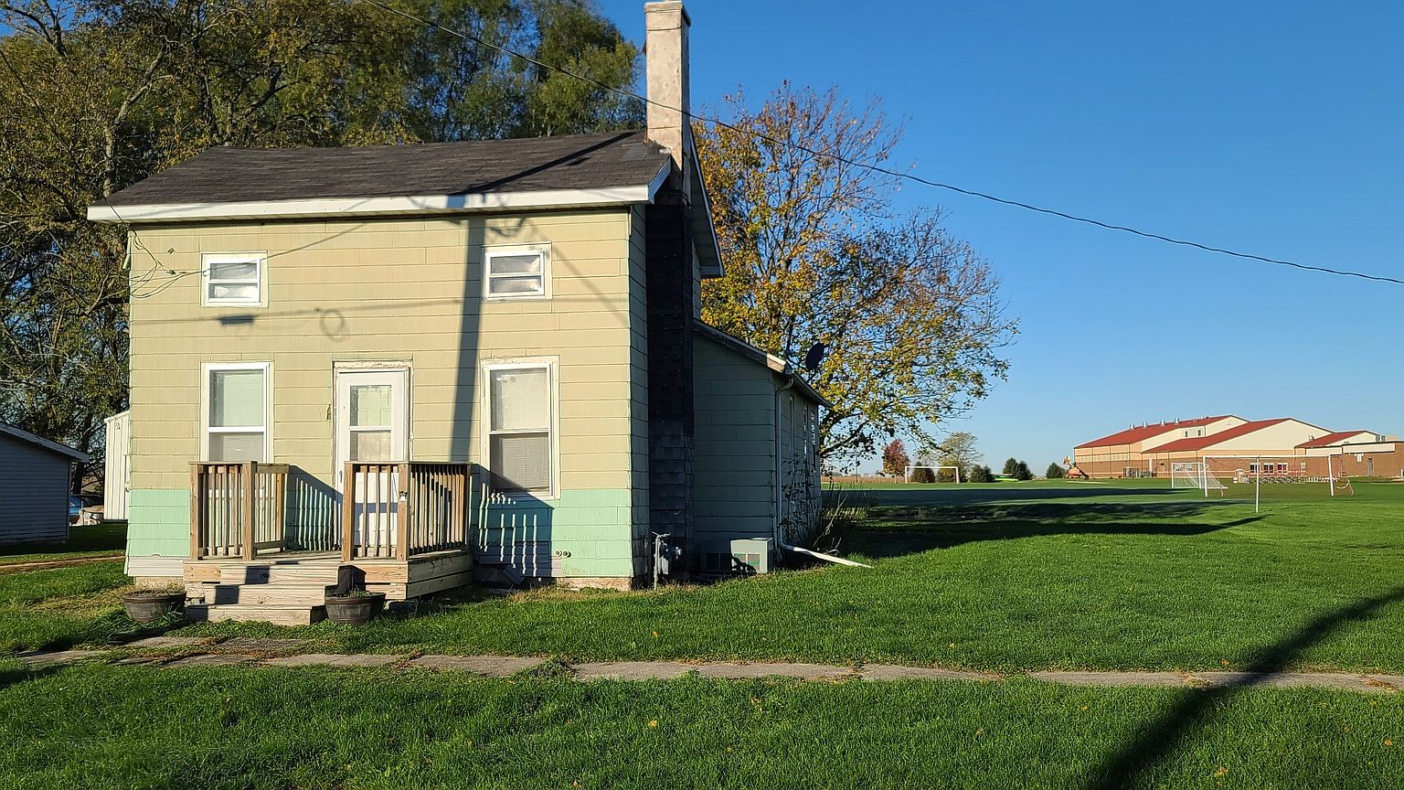 830 S West St, Earlville, IL 60518 | Zillow