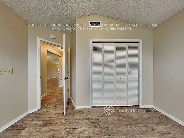 2033 Crosshair Cir — Photo 11