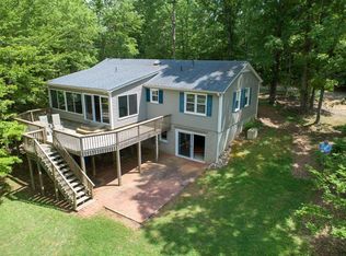 42 Island Creek Ln, Clarksville, VA 23927