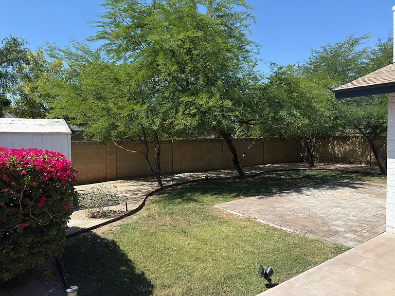 2507 E Manhatton Dr — Photo 17