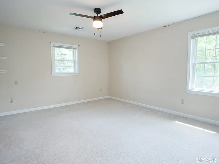 24 Old Mill Dr — Photo 28