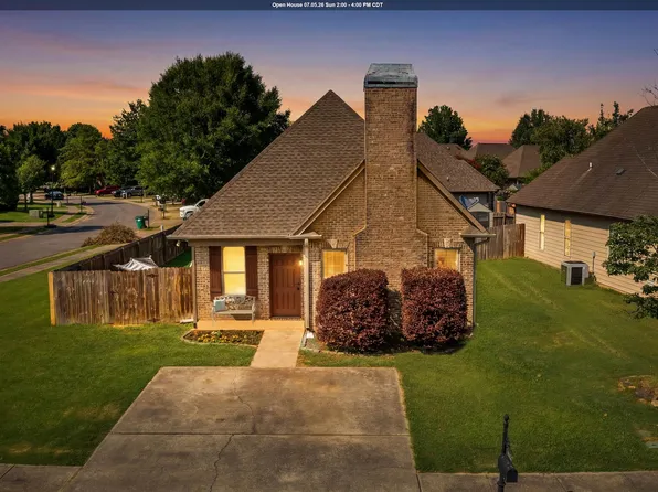 2130 Adkins Pl, Moody, AL 35004