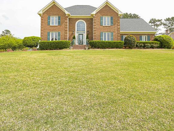 2nd image of 2520 Blyth Ln