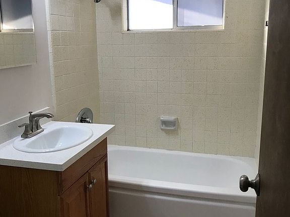 5th image of 2426 W 236th Pl