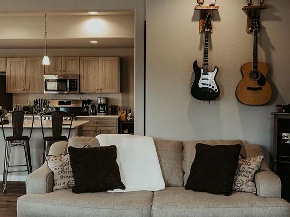 4th image of 7935 Shiloh Mesa Dr