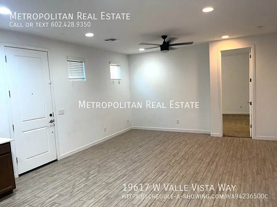 4 bed, 2649 sqft, $2,195 — Photo 2