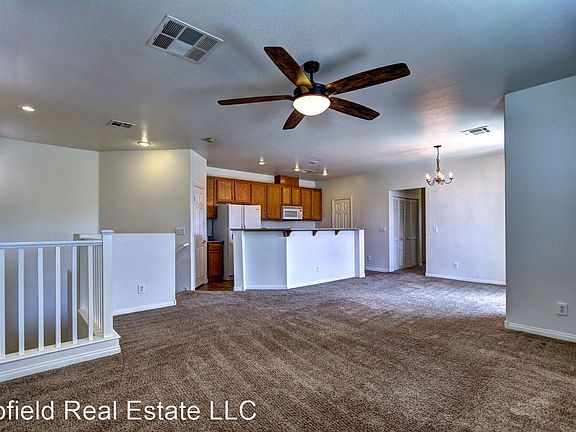 3rd image of 1306 Crystal Hill Ln #3-C1
