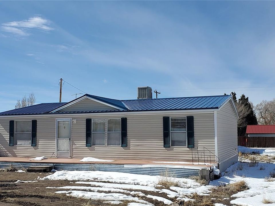 2nd image of 621 Narcisso Avenue