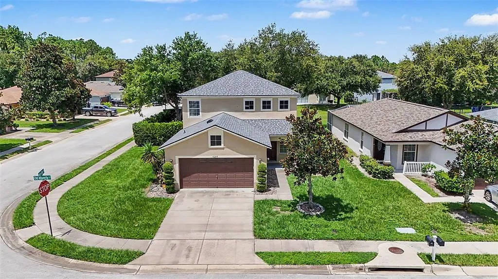 4 bed, 2.0 bath, 1484 sqft, $2,650 — Photo 4