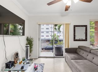 1940 SW 4th St APT 8, Miami, FL 33135