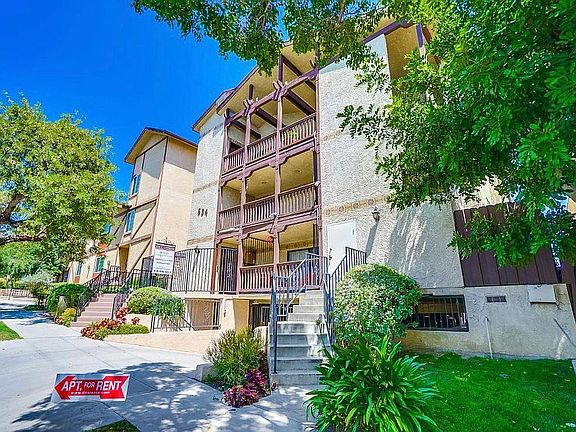3rd image of 534 E Cypress Ave #H