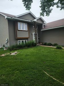 419 Cardinal Ct, Isanti, MN, 55040