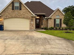 6785 Woodridge Dr, Lumberton, TX 77657