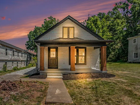 170 Macey Ave, Versailles, KY 40383