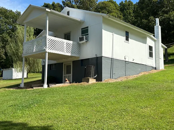 90 Stark Springs Ln, Batesville, AR 72501