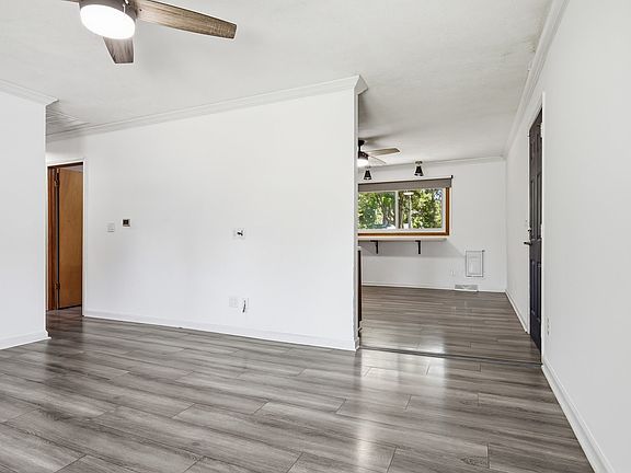 3rd image of 306 W Olive St
