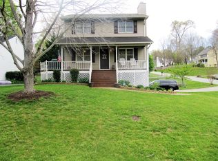 1573 Trinity Garden Cir, Clemmons, NC 27012