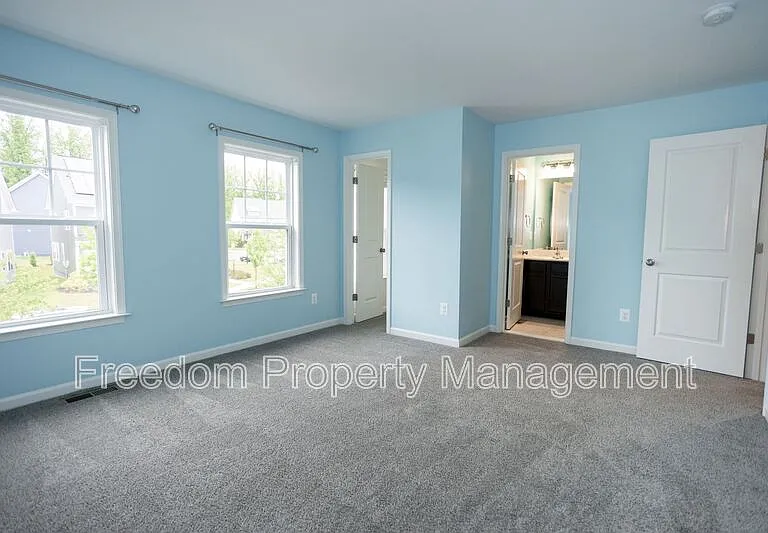 2425 Morgans Point Dr — Photo 53