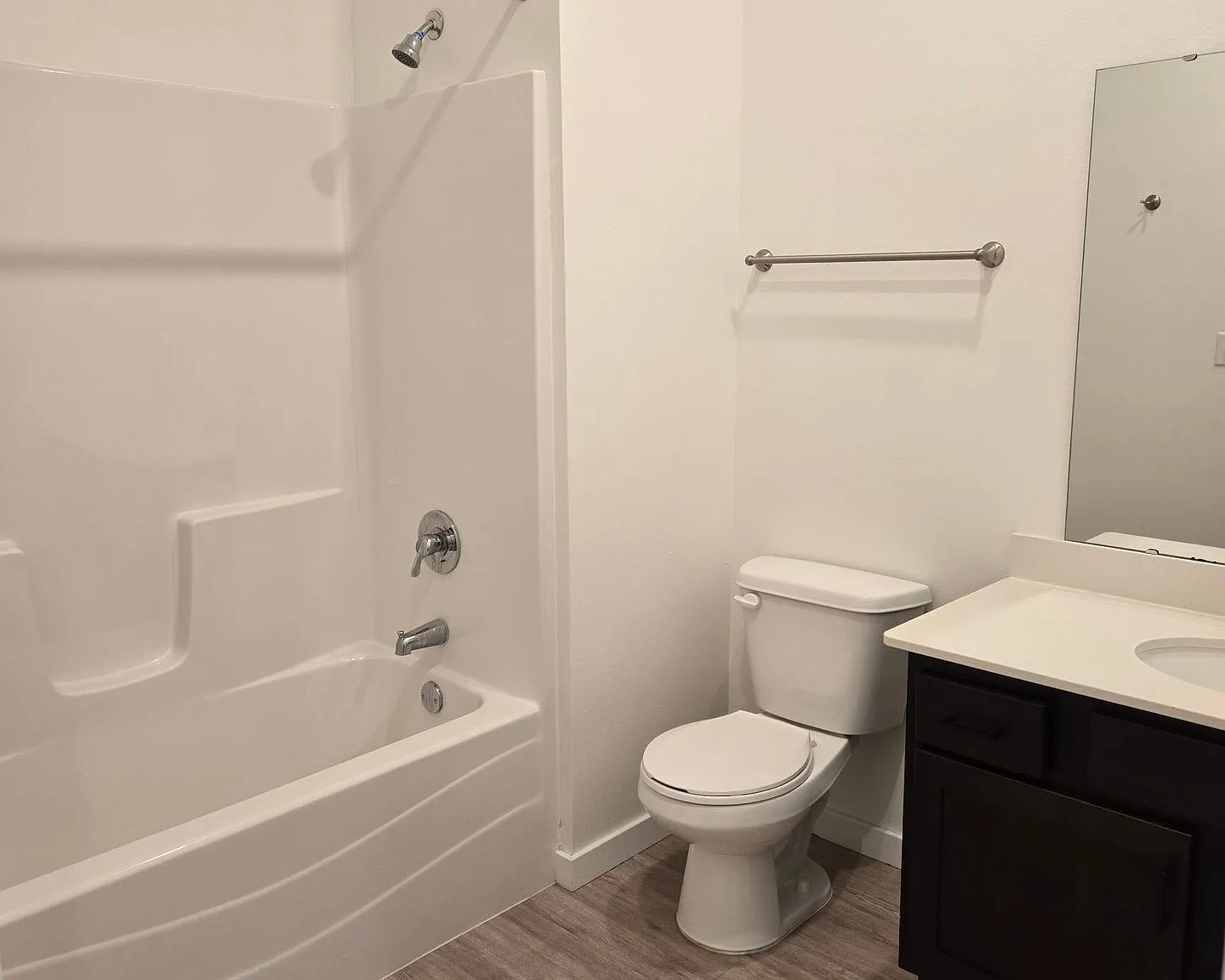 Spirit Of St Louis Apartments — Photo 4