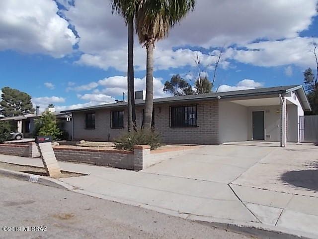 1st image of 8012 E Poinciana Dr