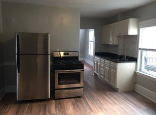 30 Lowell St APT 6, Peabody, MA 01960