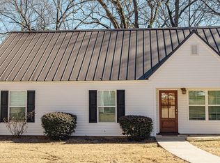 1633 Oxford Pl, Oxford, MS 38655
