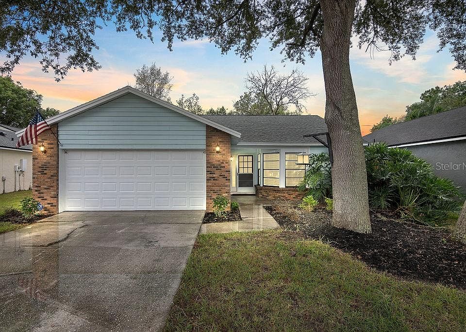 1st image of 552 Moccasin Ct