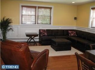 1602 High St, Norristown, PA