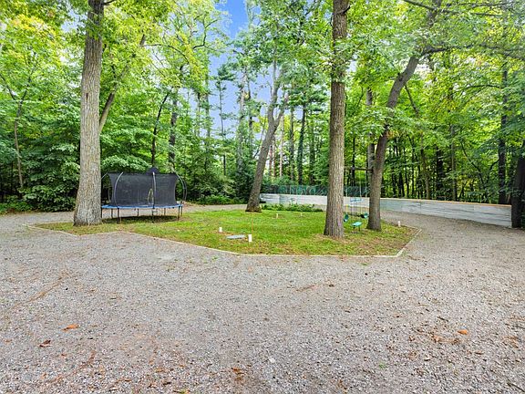 4th image of 31393 Little Pine Ln