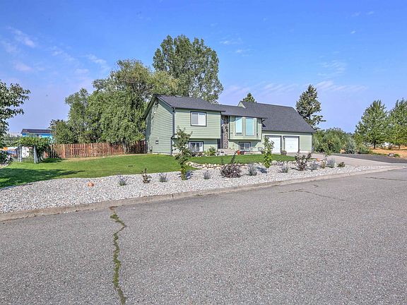 3rd image of 6015 N Blue Skies St