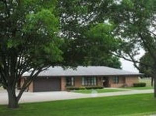 1909 W Science Ridge Rd, Sterling, IL 61081