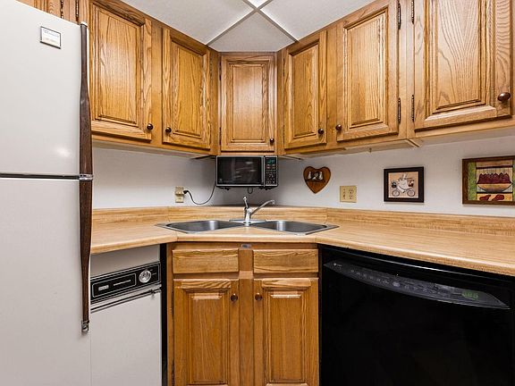 4th image of 620 Macgregor Ave #3