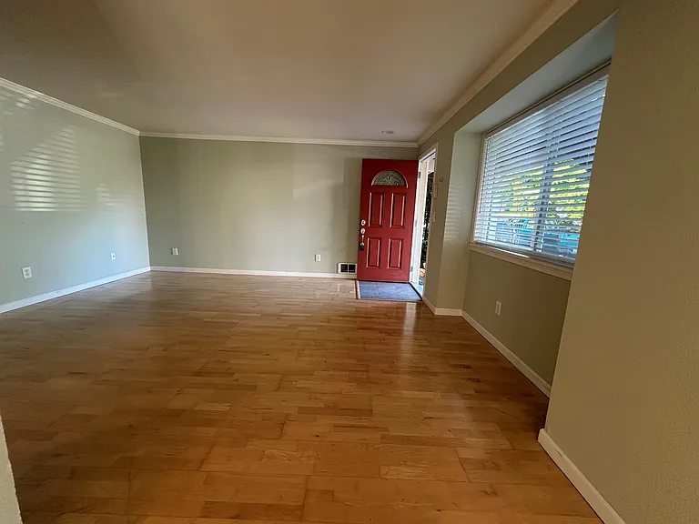 415 Healy Ave S #111-1 — Photo 10