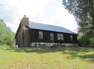 138 Ward Cemetery Rd, Linden, TN 37096