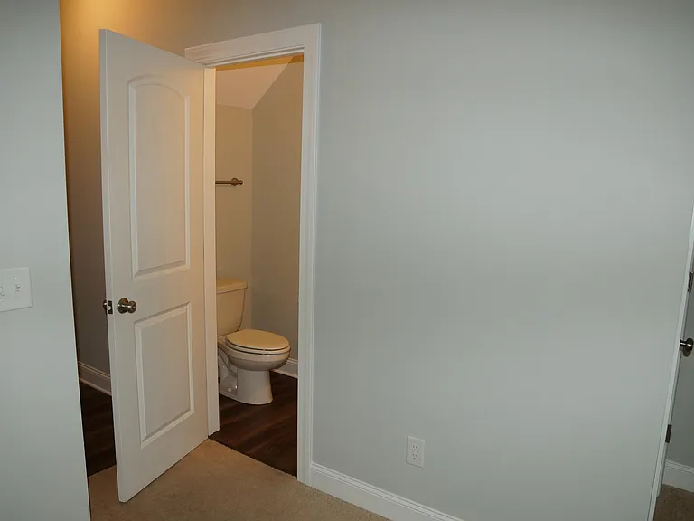 2344 Chavis Dr #B — Photo 13