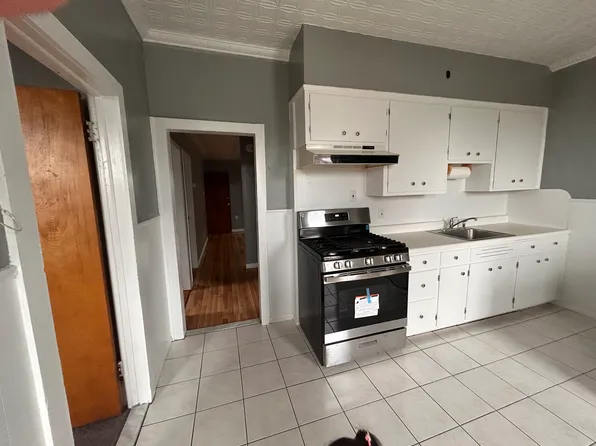 1215 78th Street image 8 of 12