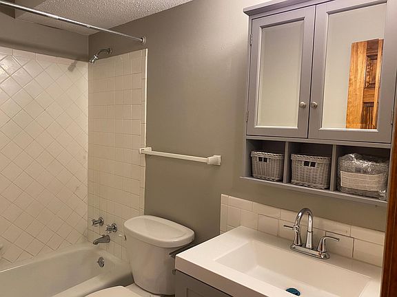 5th image of 14010 E 43rd St S #D