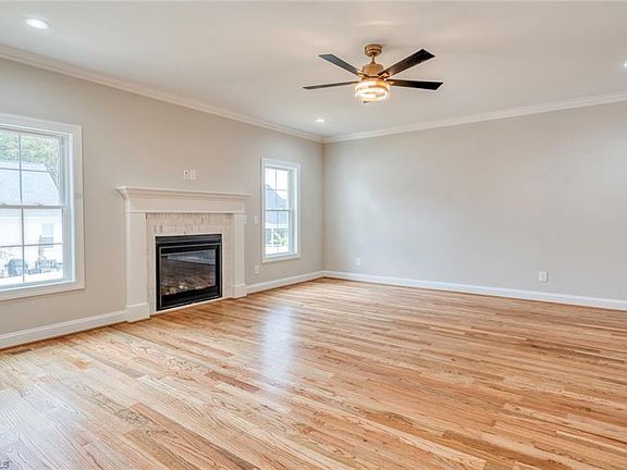 4th image of 7347 Lalanda Dr