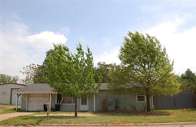 1st image of 1005 Heather Dr