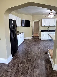 289 Charles Ave #1 — Photo 11