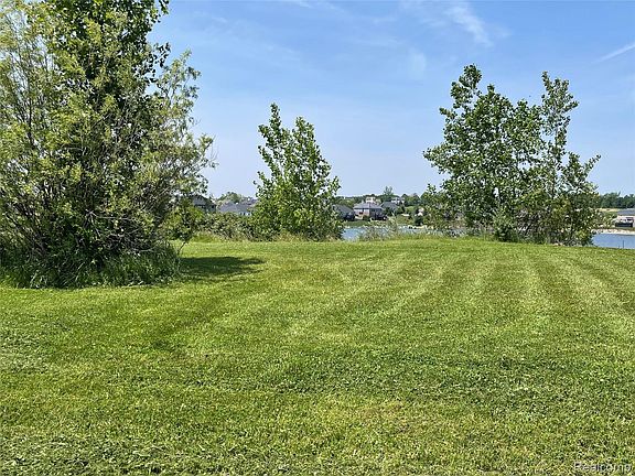 4th image of 1170 Glass Lake Cir