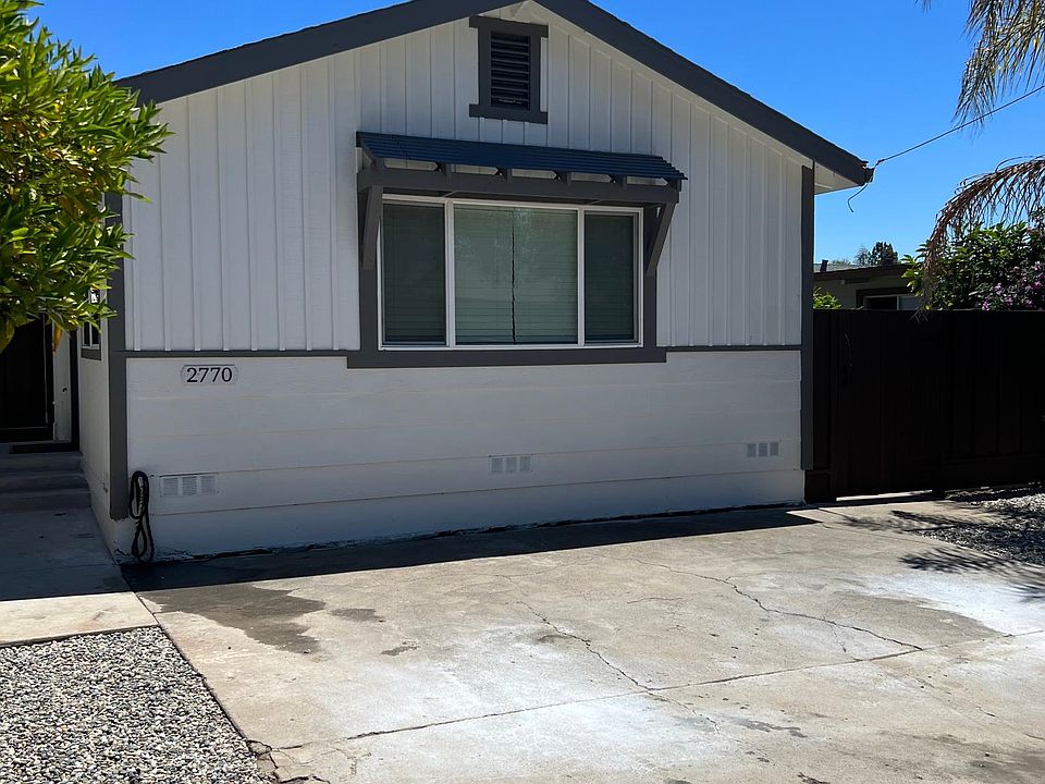 1st image of 2770 Gay Ave